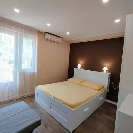 Lalic - A Spacious Three Bedroom With A Sea View Appartamento *