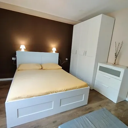 Lalic - A Spacious Three Bedroom With A Sea View Appartamento *